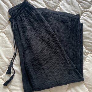 C&C California gauze wide leg beach pant in black, size S